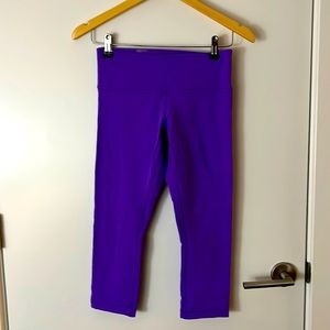 Lululemon Wunder Under cropped leggings - original mid rise - size 4